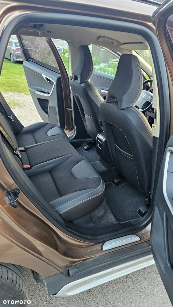 Volvo XC 60 - 11