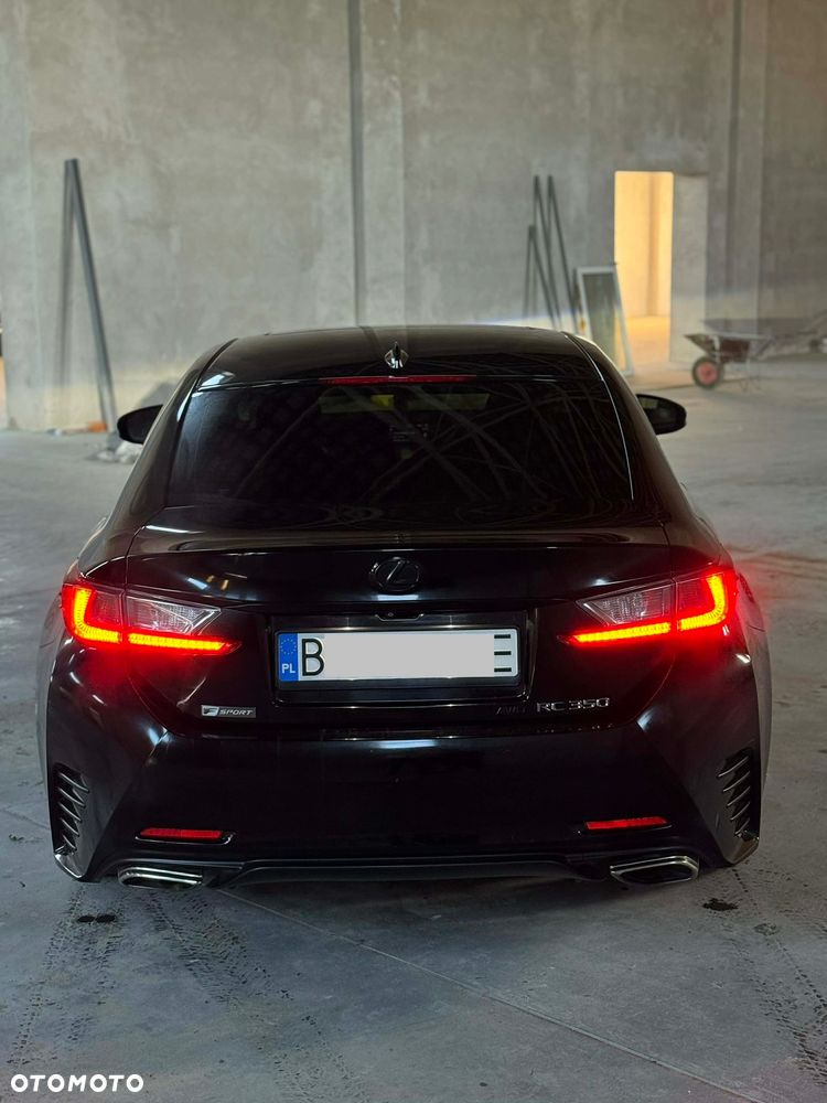 Lexus RC - 19