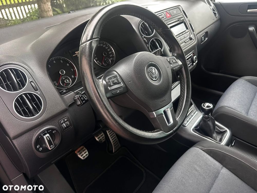 Volkswagen Golf Plus 1.2 TSI BlueMotion Technology Style - 26