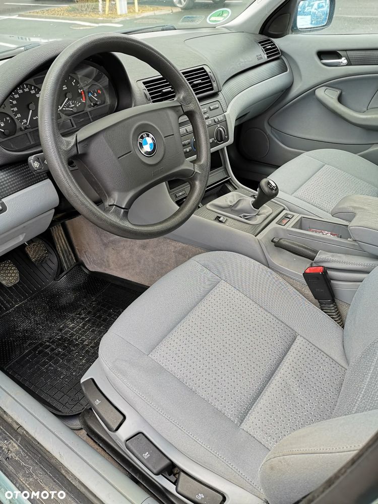 BMW Seria 3 316i - 13