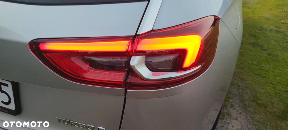 Opel Insignia 2.0 CDTI automatik Business Innovation - 33