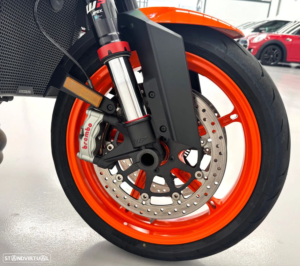 KTM Superduke 1290 R - 21