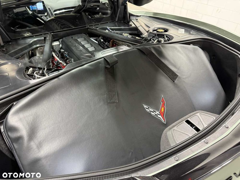 Chevrolet Corvette Stingray 3LT 6.2 V8 Automatik - 12
