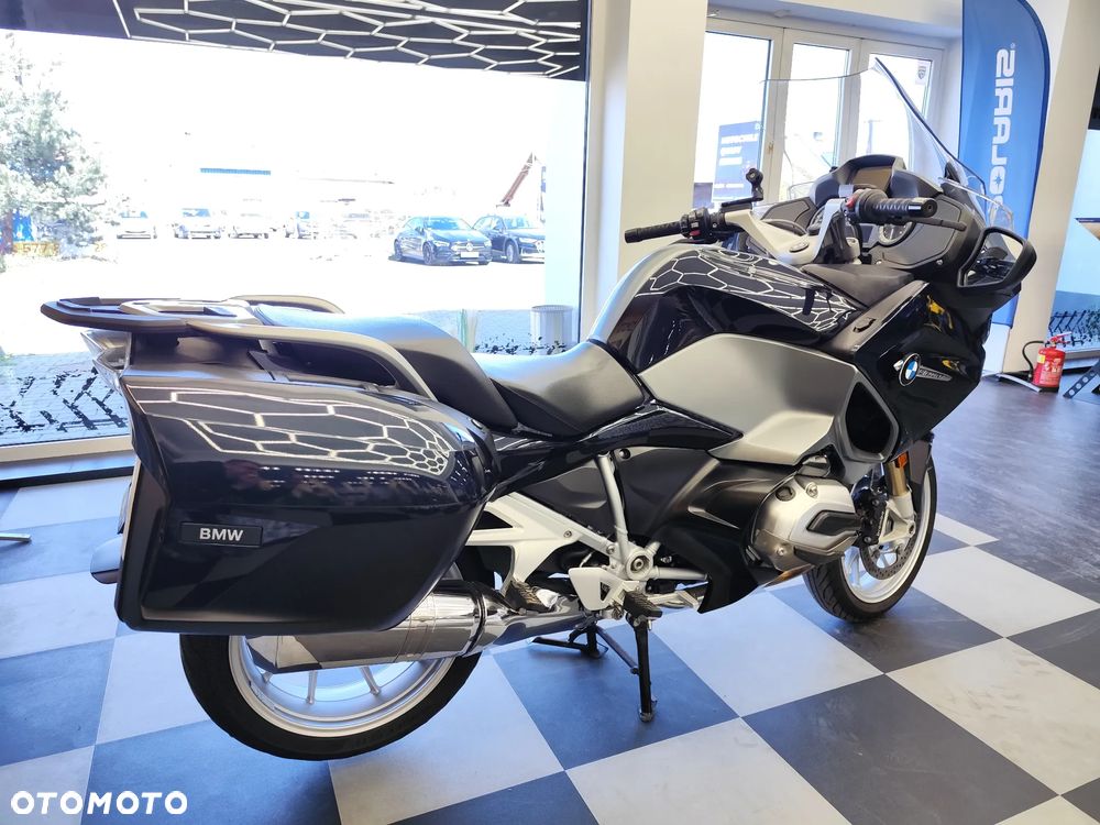 BMW R - 9