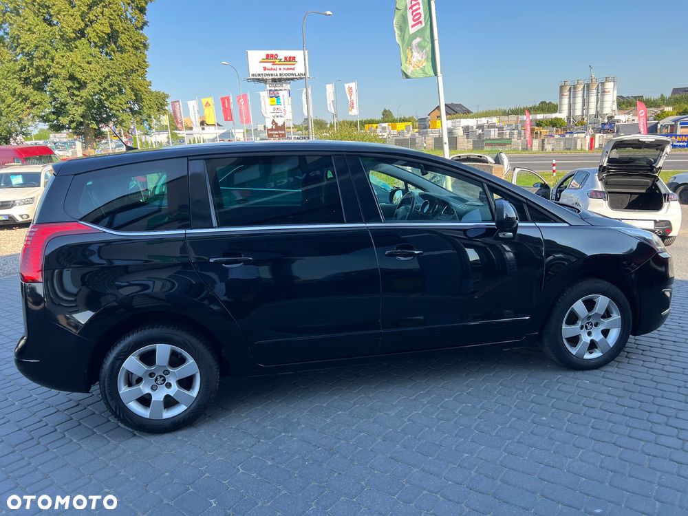 Peugeot 5008 1.2 PureTech Allure S&S - 6