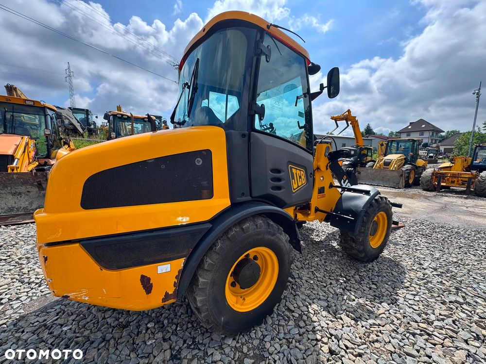 JCB 406** ŁADOWARKA JCB 406** Leasing** Zamiana** - 9