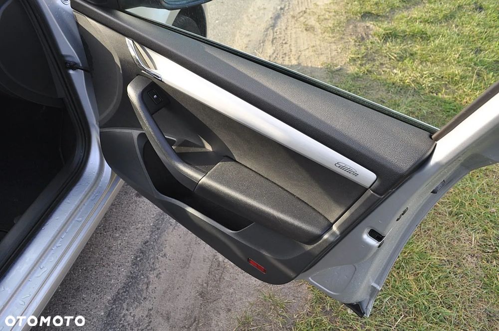 Skoda Octavia Combi 1.6 TDI Green tec Edition - 20