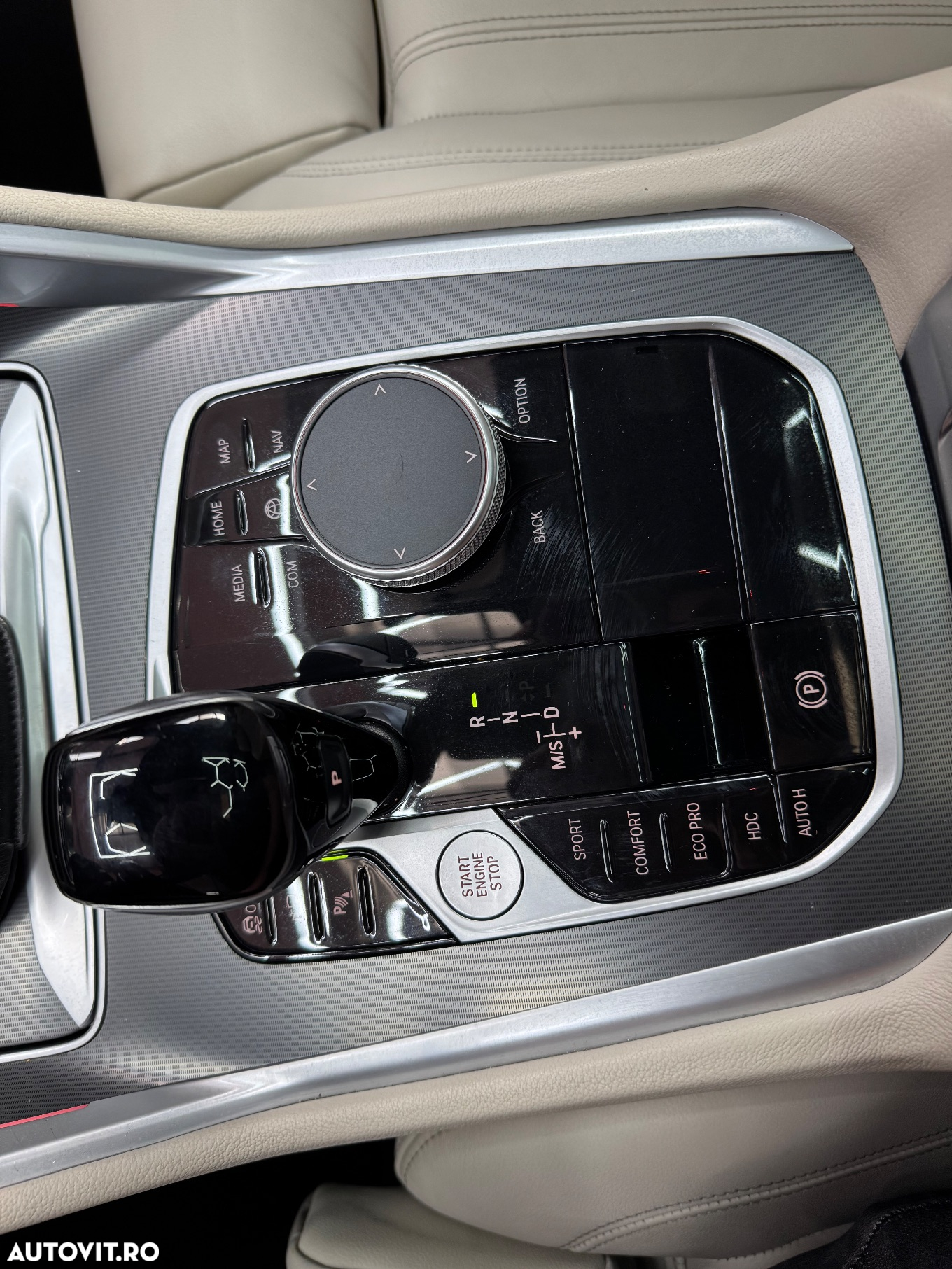 BMW X6 xDrive40i AT MHEV - 23