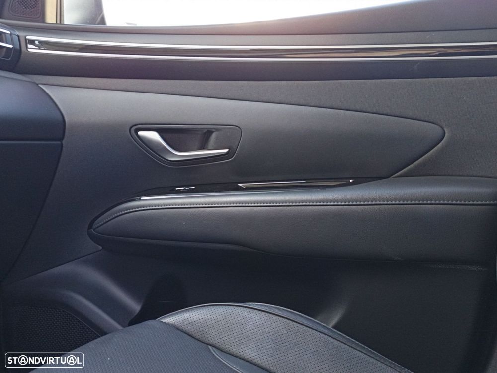 Hyundai Tucson 1.6 CRDi Vanguard DCT - 29