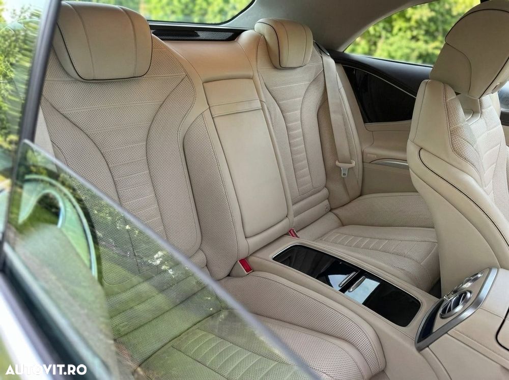 Mercedes-Benz S 500 4MATIC Aut - 9