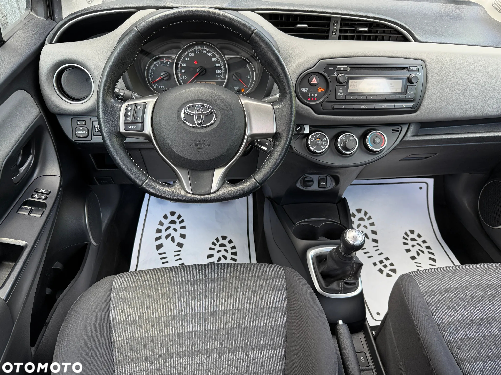 Toyota Yaris 1.0 Active EU6 - 6