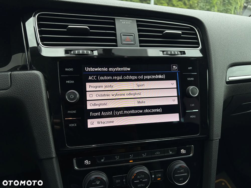 Volkswagen Golf 1.5 TSI BMT Evo Highline - 28