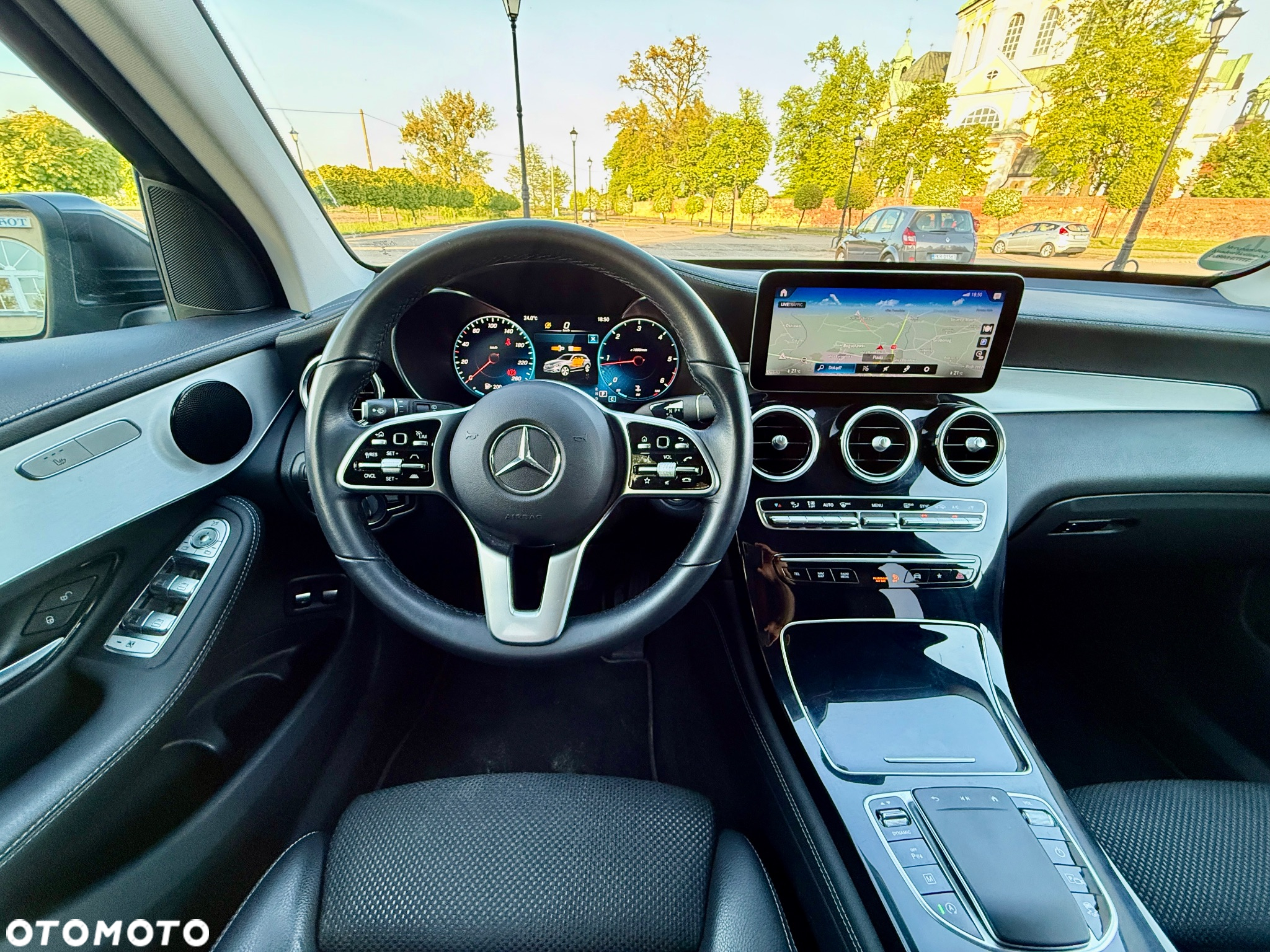 Mercedes-Benz GLC 220 d 4Matic 9G-TRONIC Exclusive - 17