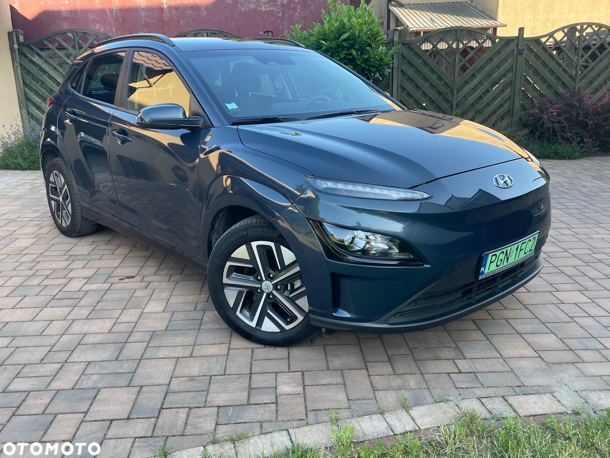 Hyundai Kona Electric 64kWh Style - 4