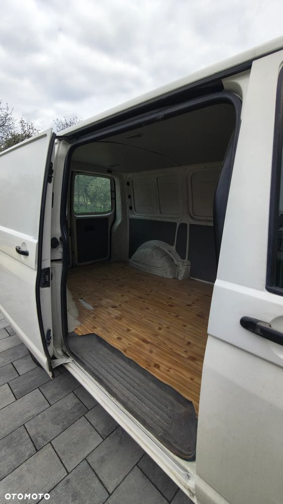 Volkswagen Transporter - 3