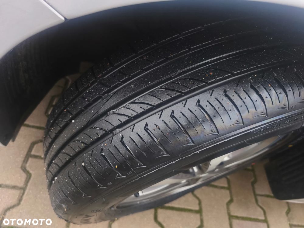 Hyundai i20 1.2 GO - 19