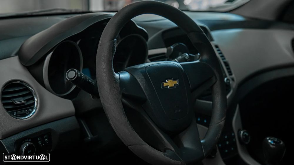 Chevrolet Cruze - 9