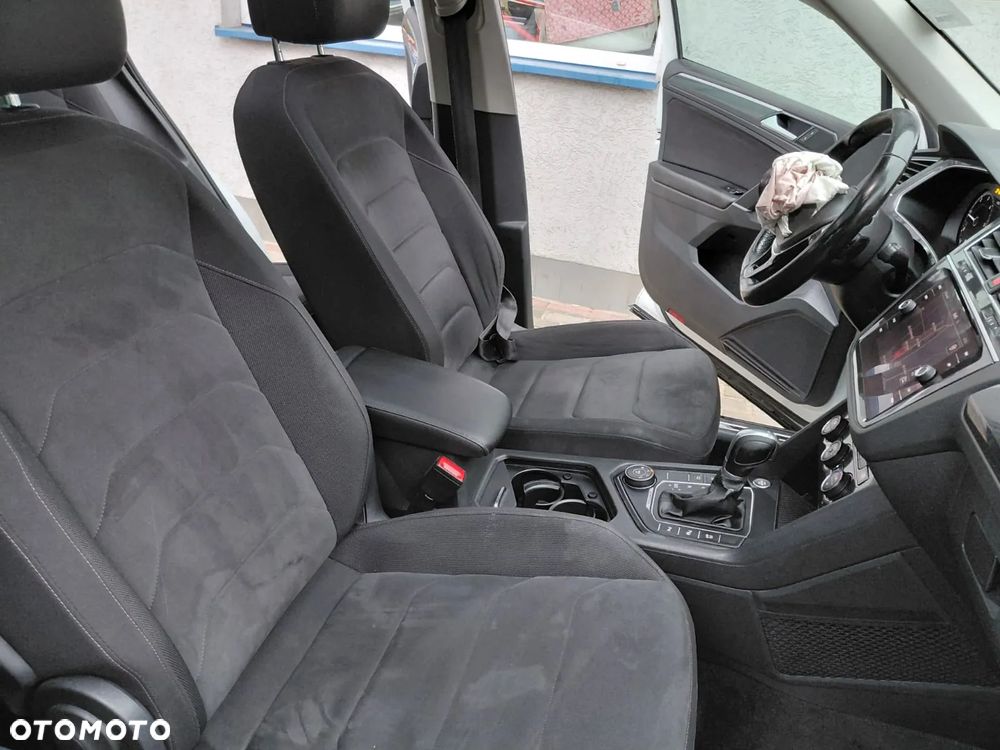 Volkswagen Tiguan - 22