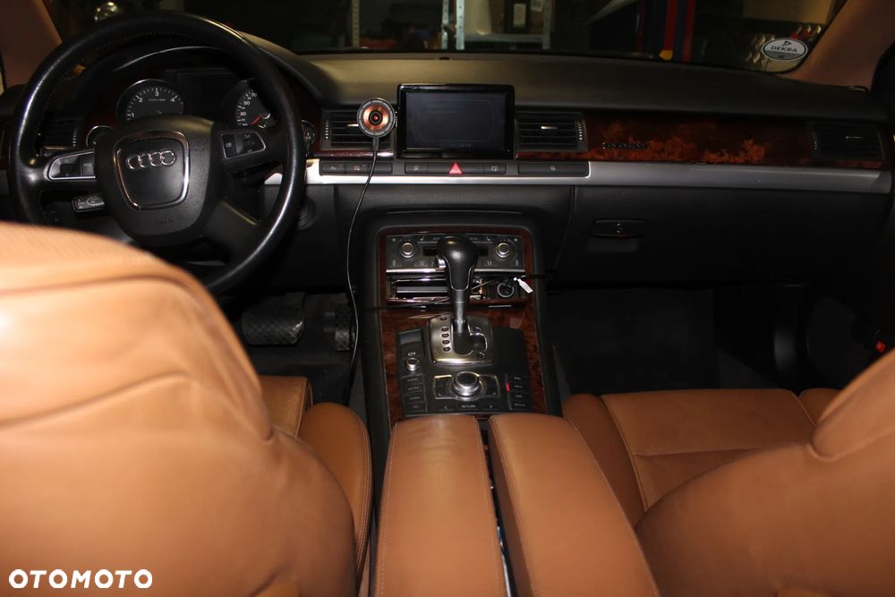 Audi A8 4.2 TDI Quattro - 24
