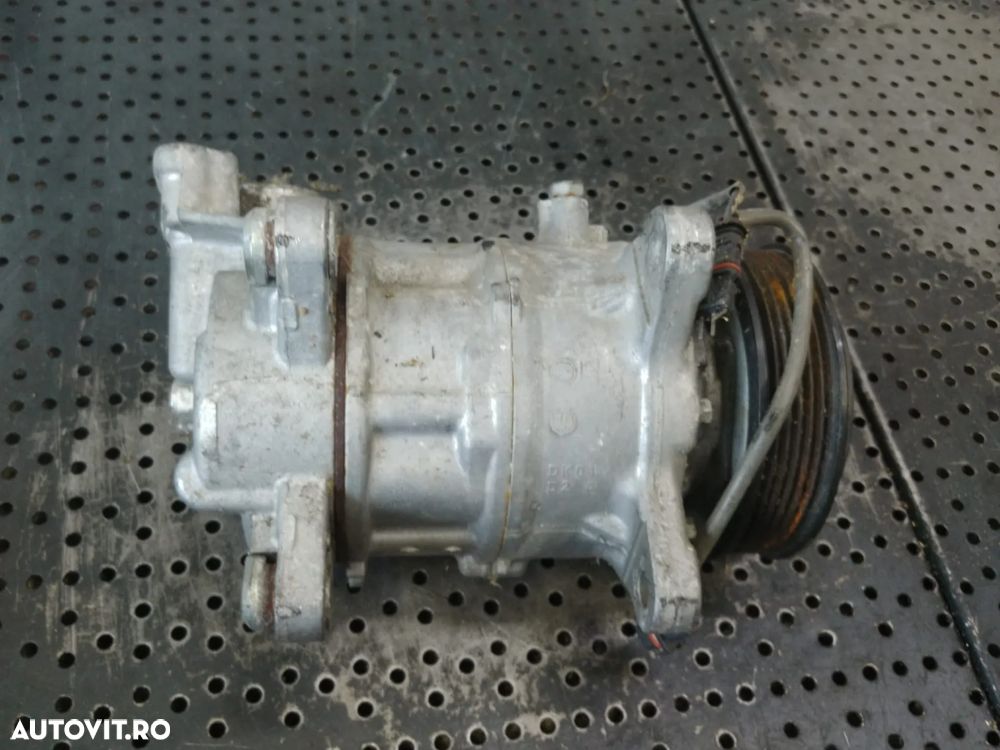 compresor clima ac 2.0 d bmw seria 4 f32 f33 seria 1 f20 f21 447160-8766  64529299328-04 - 2