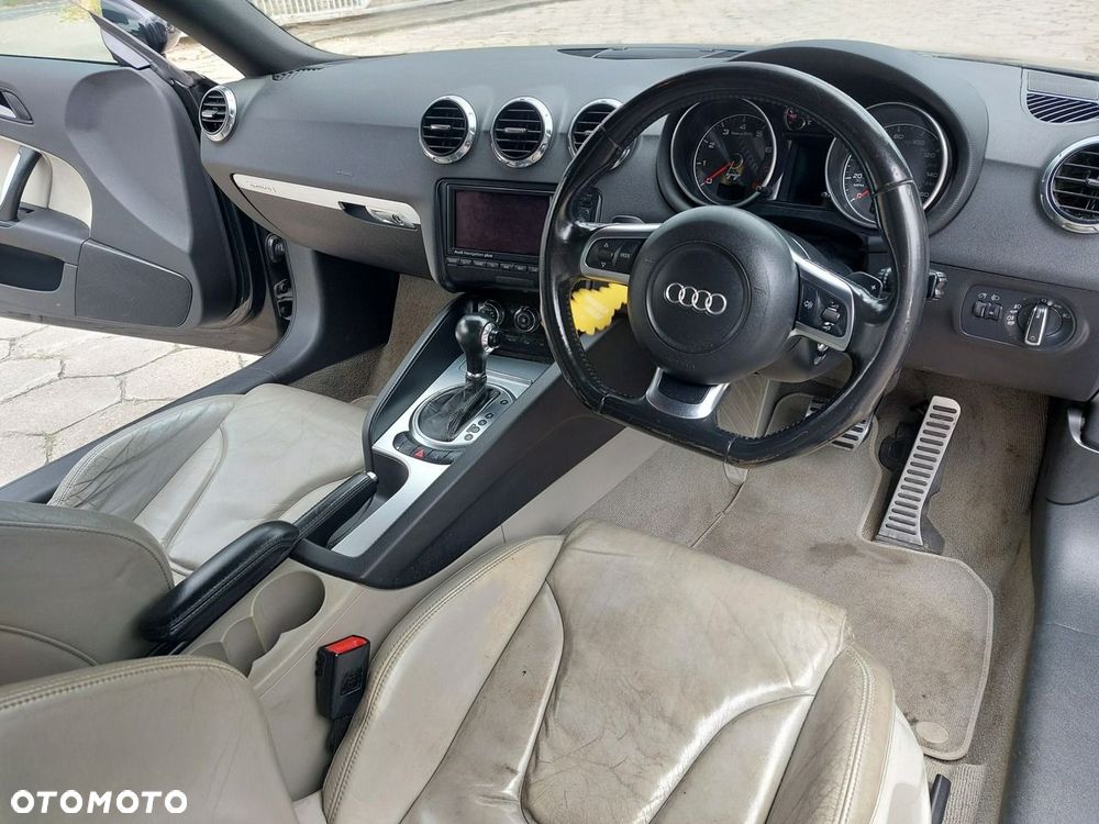 Audi TT Coupé - 15
