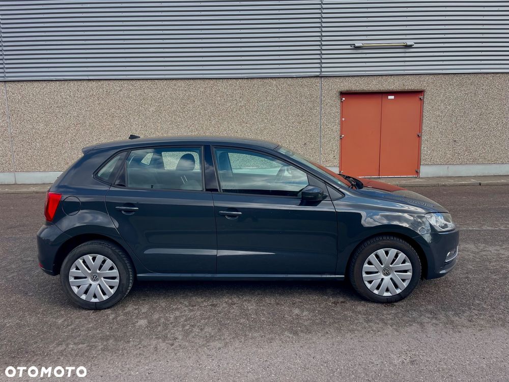 Volkswagen Polo 1.4 TDI Blue Motion Technology Lounge - 5