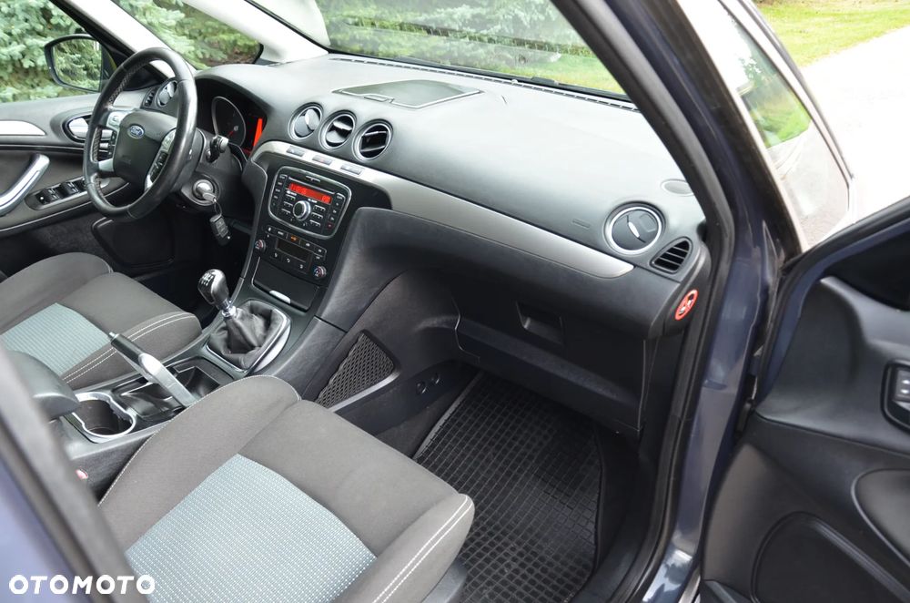Ford S-Max 2.0 TDCi DPF Titanium - 11
