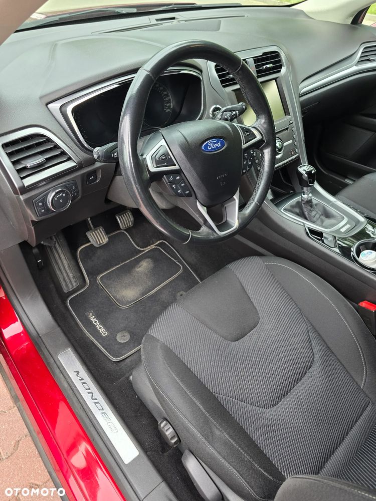 Ford Mondeo 2.0 TDCi Titanium - 23