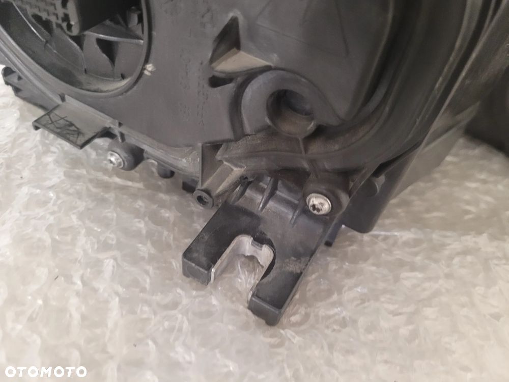 AUDI A8 D4 LIFT LAMPA PRZOD LEWA FULL LED MATRIX - 8