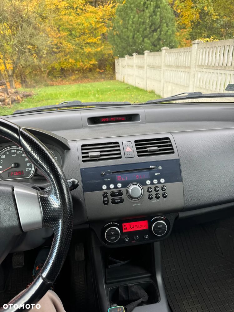 Suzuki Swift 1.3 GLX / Comfort - 19