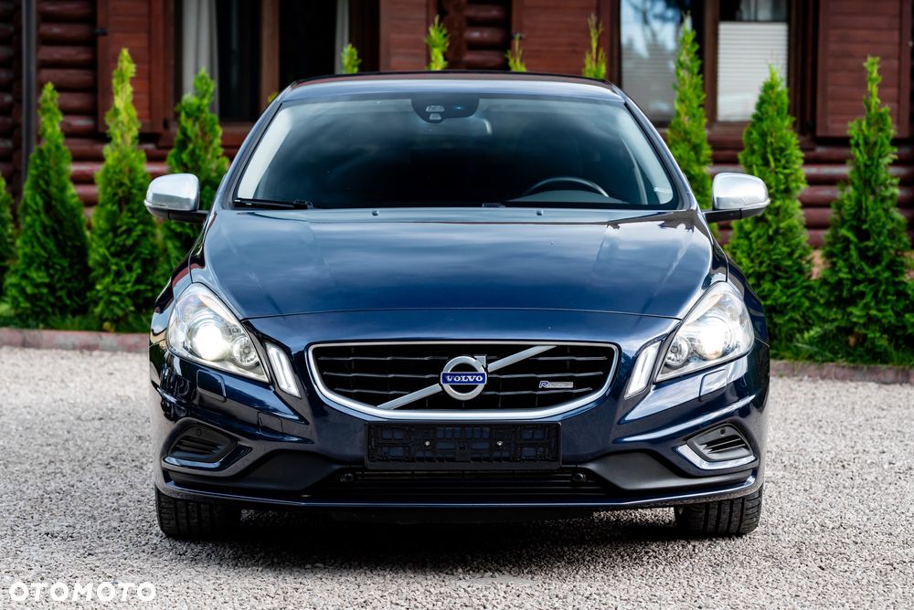 Volvo V60 T6 AWD R-Design - 7