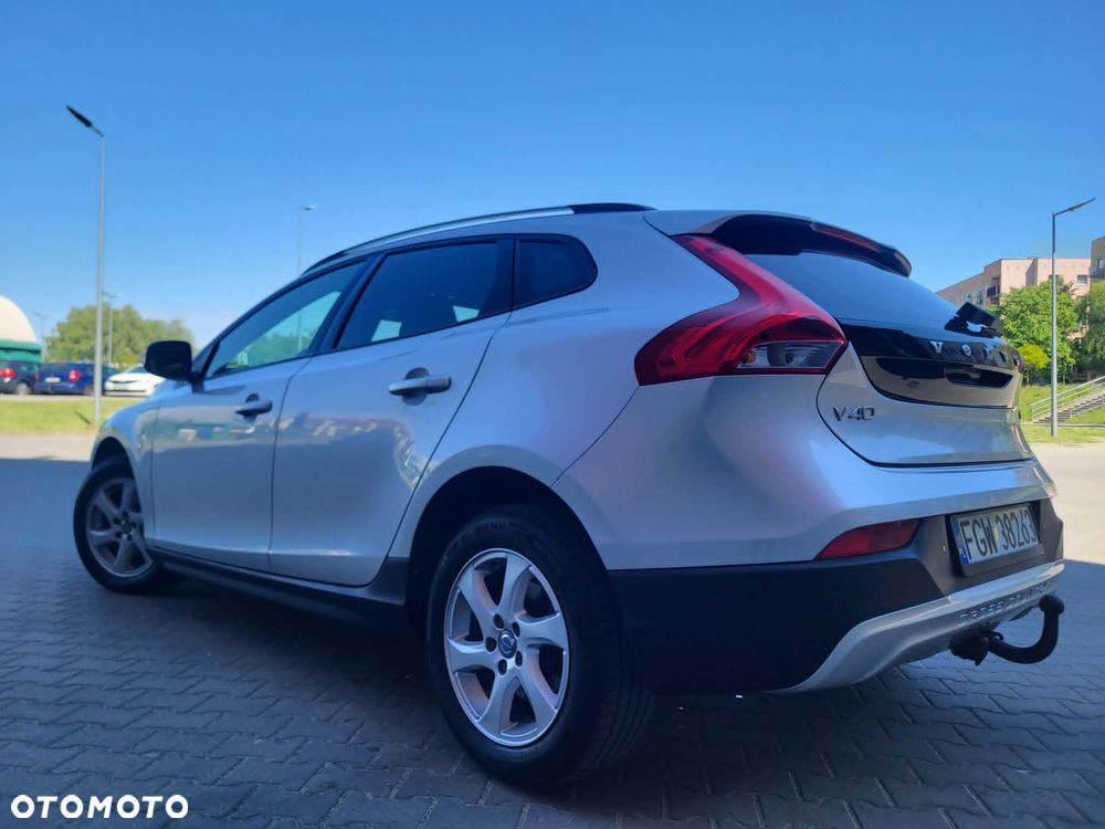Volvo V40 Cross Country D2 Summum - 6