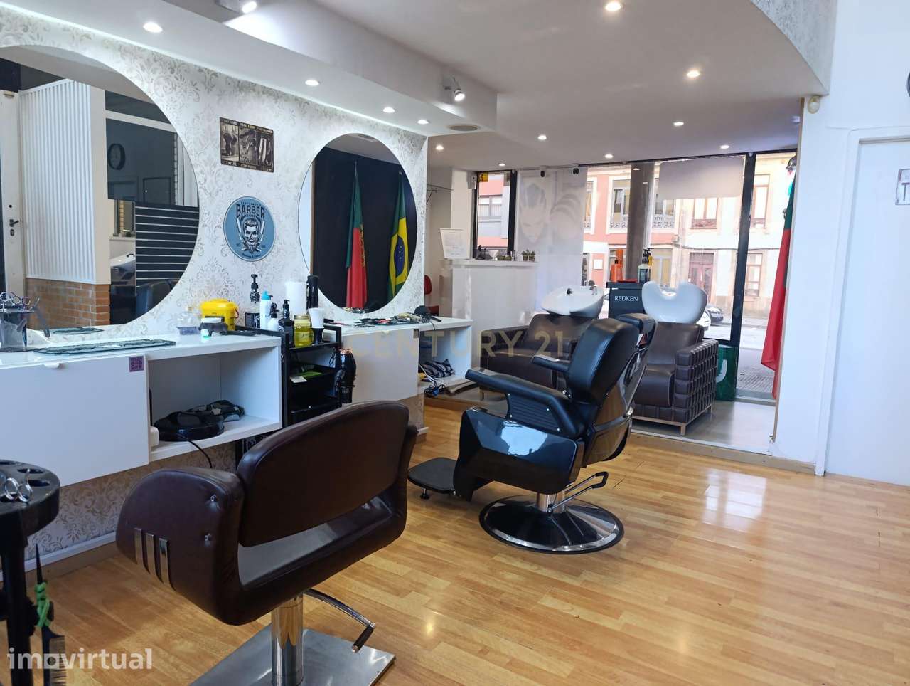 Trespasse de barbearia , Constituição Porto - Grande imagem: 5/14