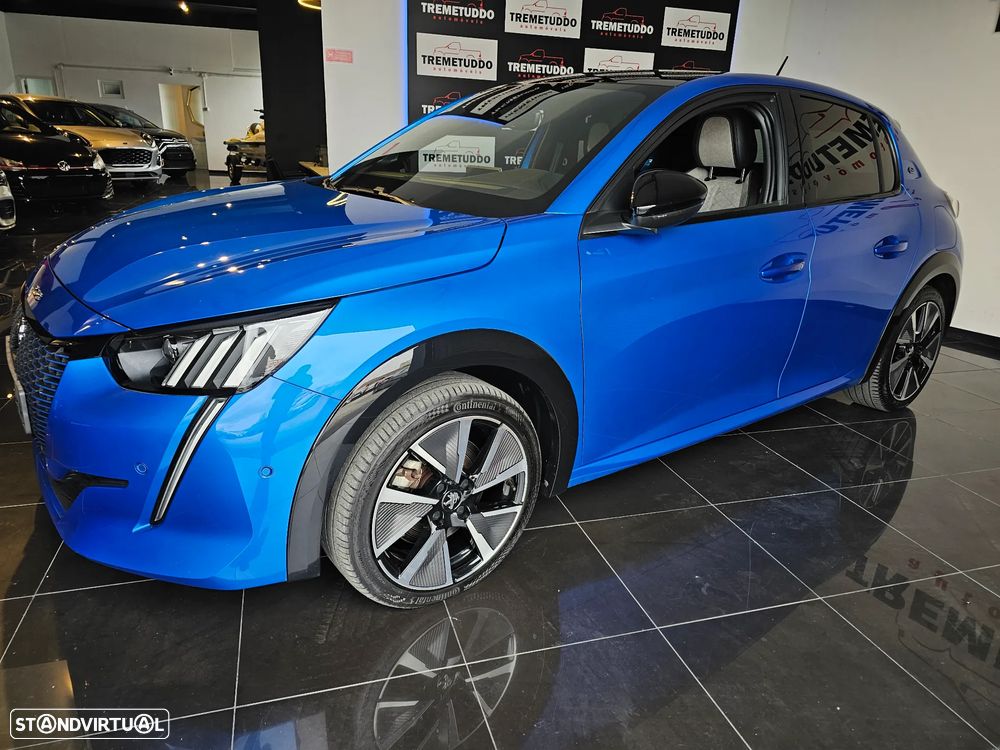 Peugeot e-208 GT - 4