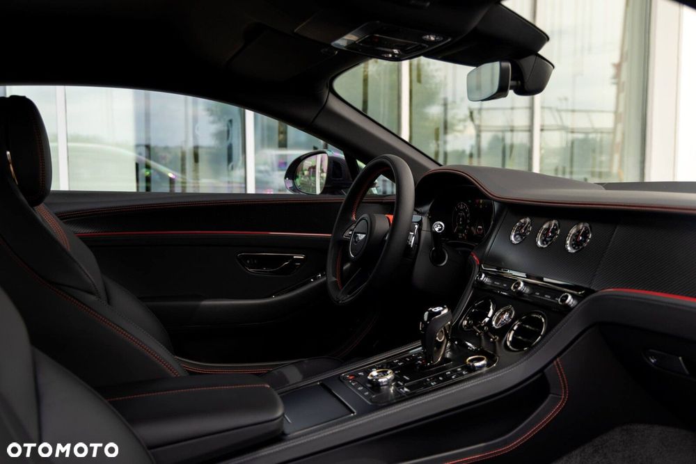 Bentley Continental GT - 22
