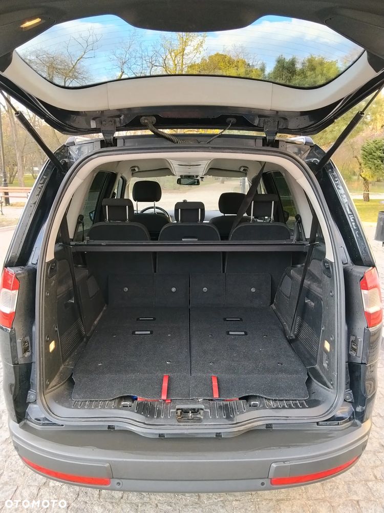 Ford Galaxy 2.0 TDCi Titanium - 13