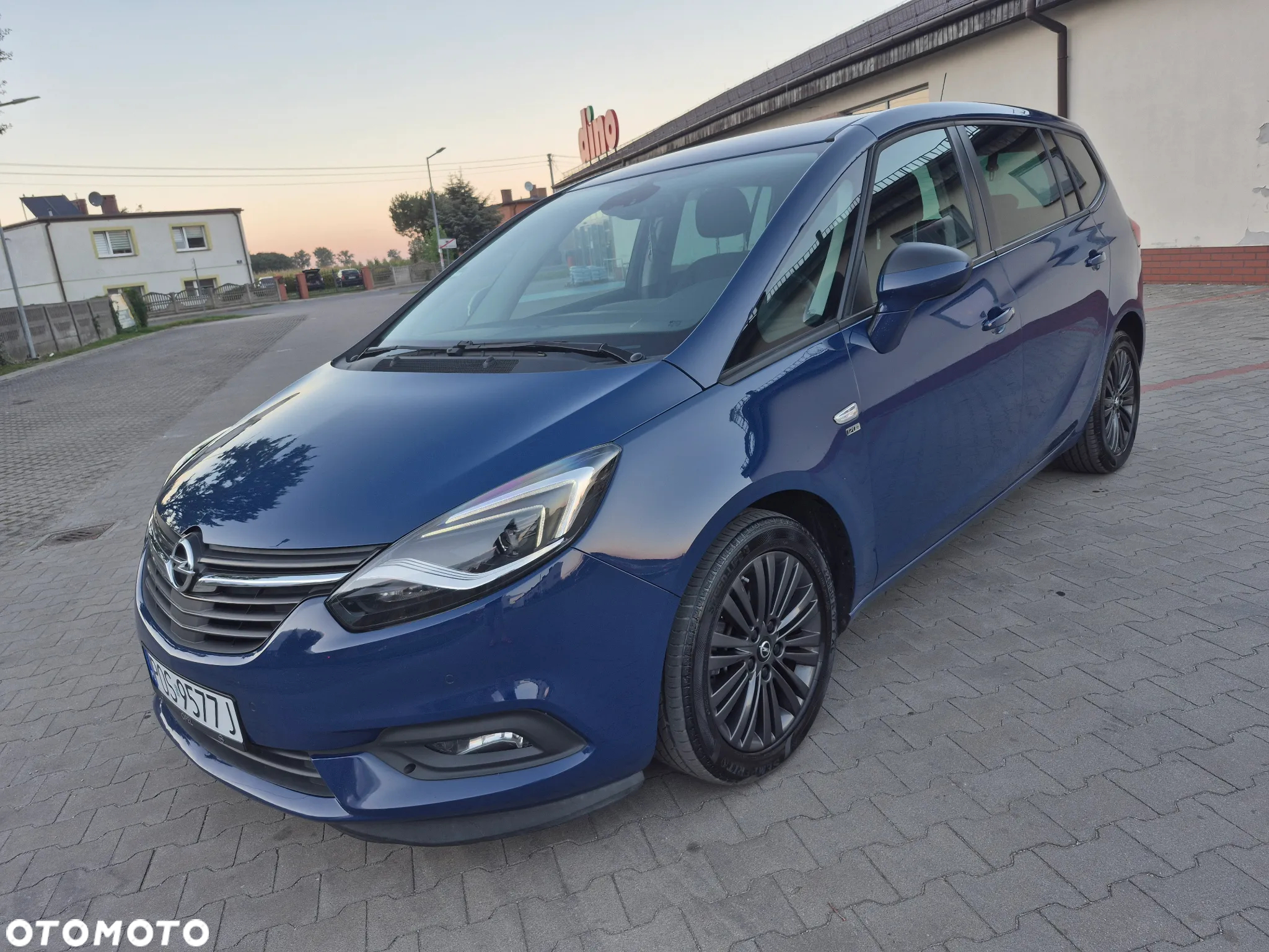 Opel Zafira 2.0 D Automatik 120 Jahre - 13
