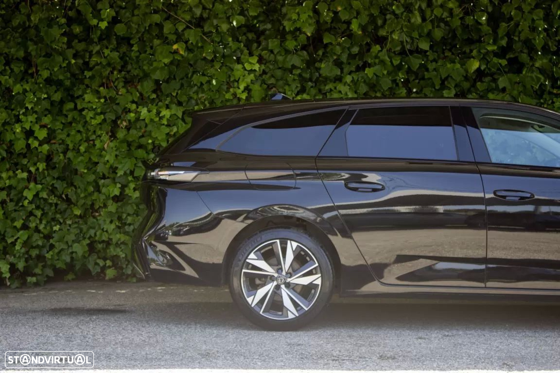 Peugeot 308 SW 1.5 BlueHDi Allure EAT8 - 4
