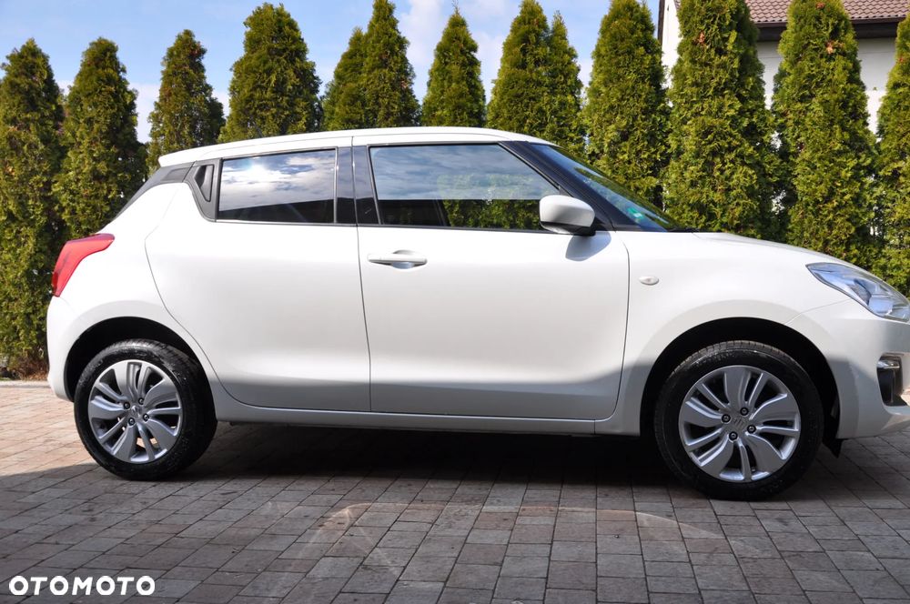 Suzuki Swift 1.2 Dualjet Allgrip Comfort - 5