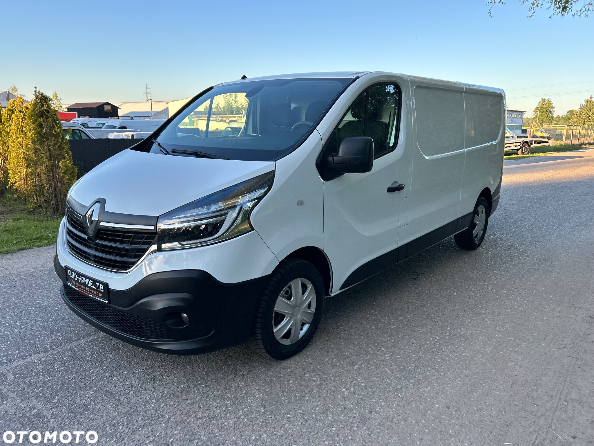 Renault Trafic - 6