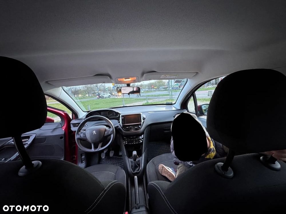 Peugeot 208 PureTech 110 Stop & Start Allure - 13