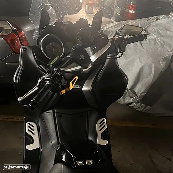 Yamaha TMAX DX - 3