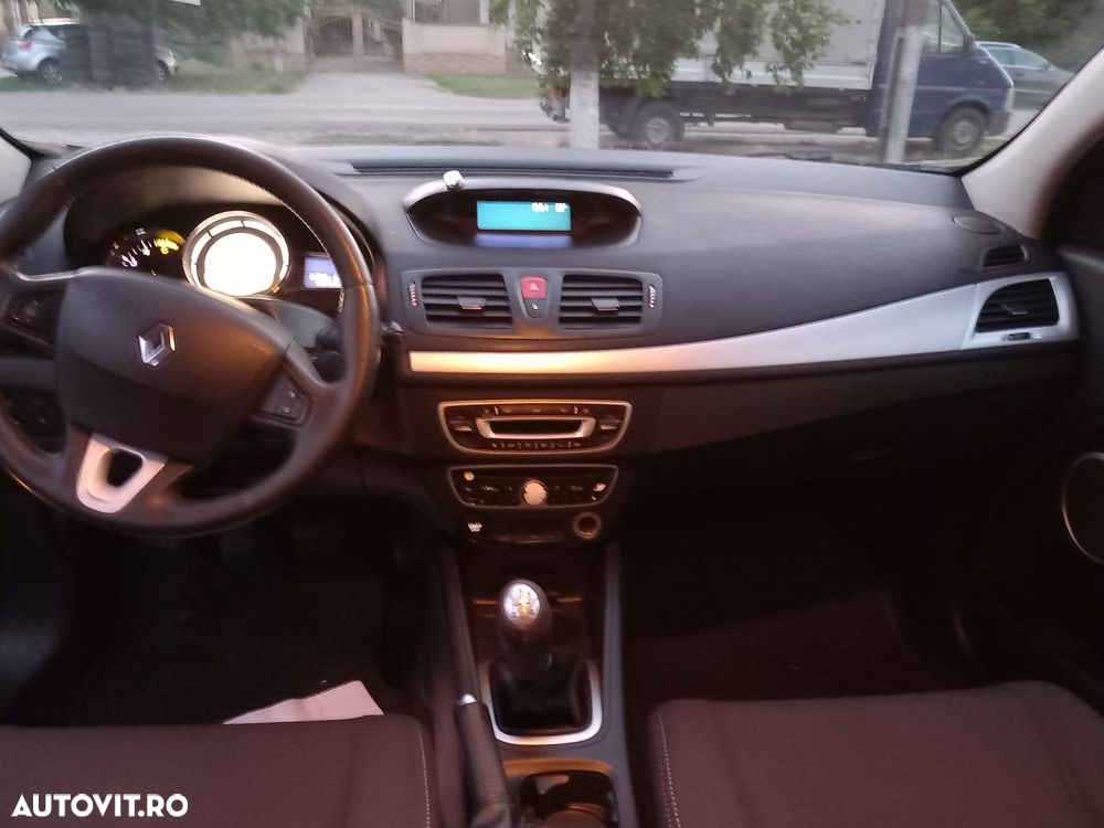 Renault Megane dCi 90 FAP Expression - 8