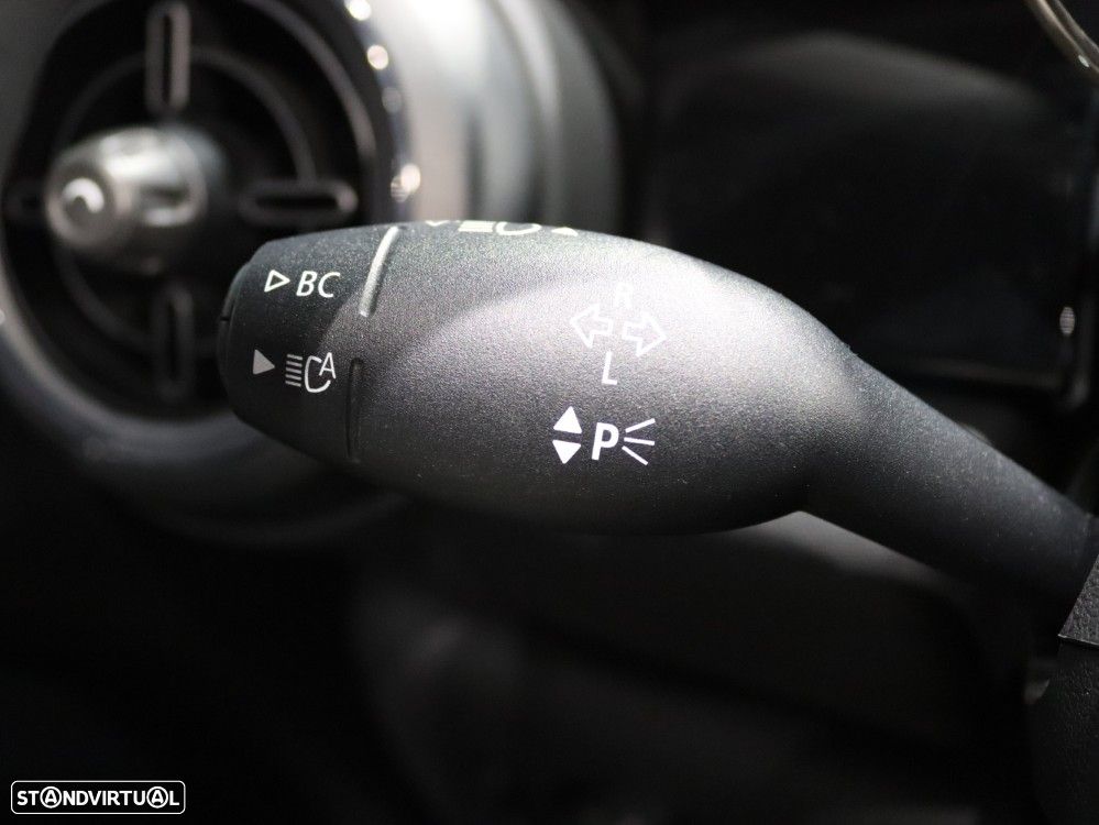 MINI Cabrio Cooper Premium Classic Auto - 21