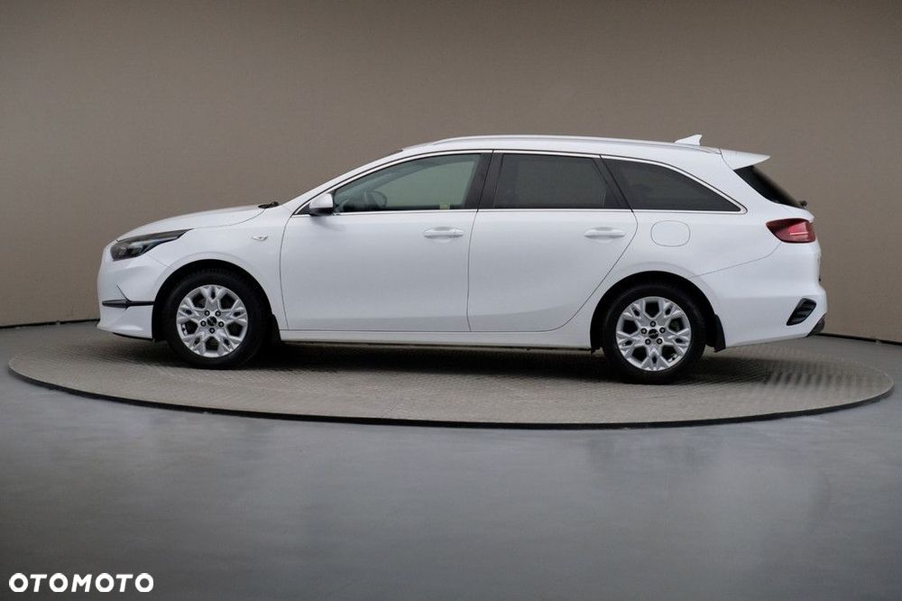 Kia Ceed 1.5 T-GDI M - 4