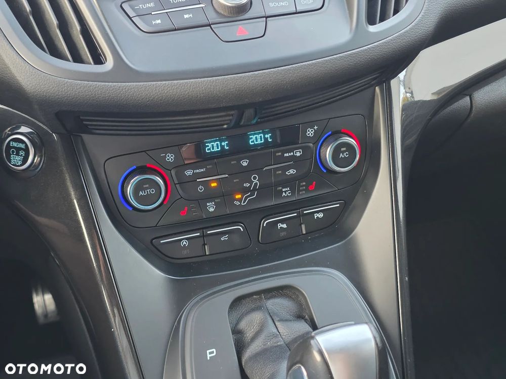 Ford Kuga 2.0 TDCi FWD ST-Line - 33