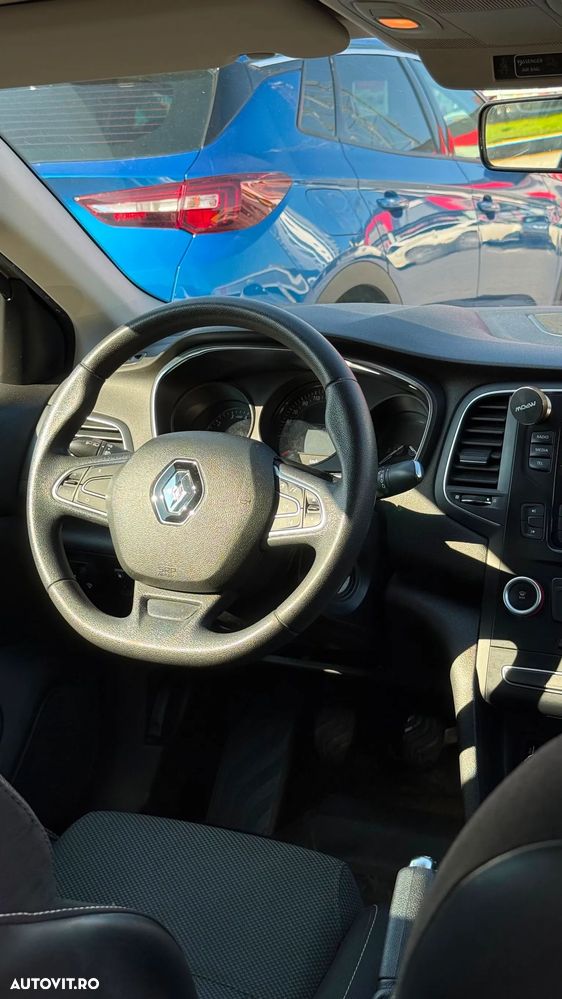 Renault Megane - 6