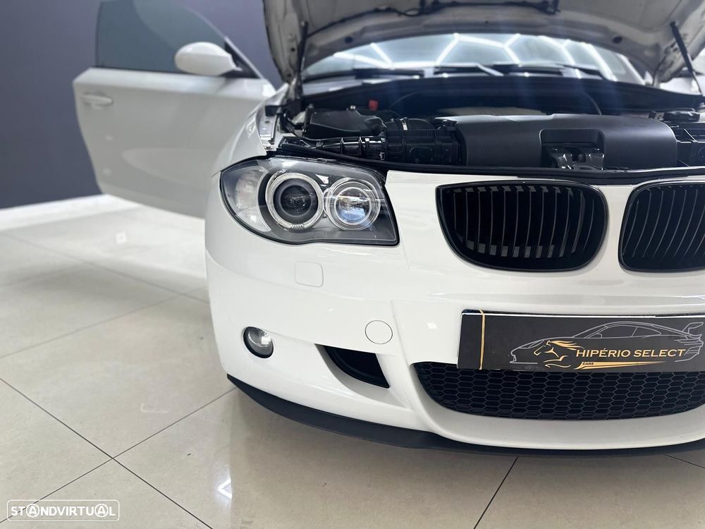BMW 118 d Coupe Limited Edition Lifestyle c/ M Sport Pack - 22