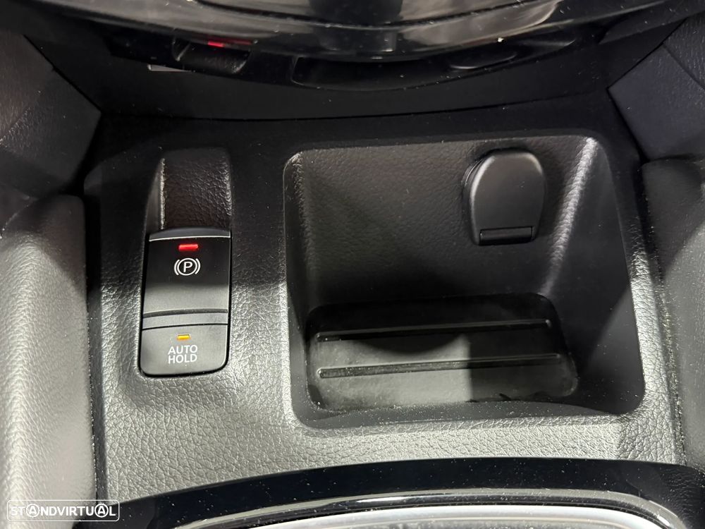 Nissan Qashqai 1.5 dCi N-Connecta - 30