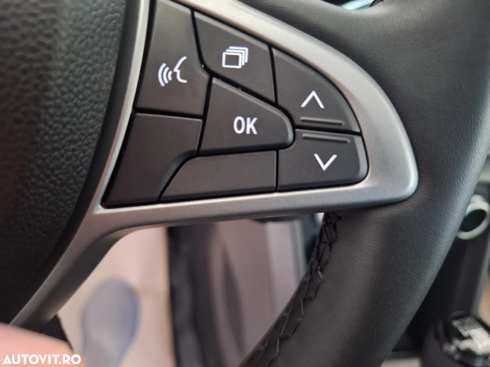 Dacia Logan ECO-G 100 MT6 Journey - 14